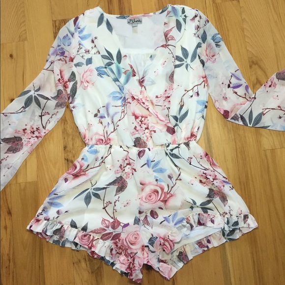 Flowery print romper - Picture 2 of 2
